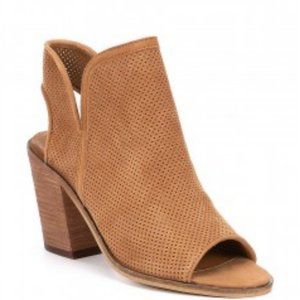New Steve Madden Maxine Suede Booties